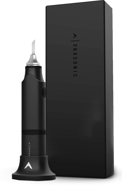 Cordless ultrasonic cutter